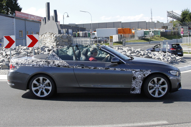 「BMW4シリーズ・カブリオレのオープン姿を独占撮影!!」の3枚目の画像