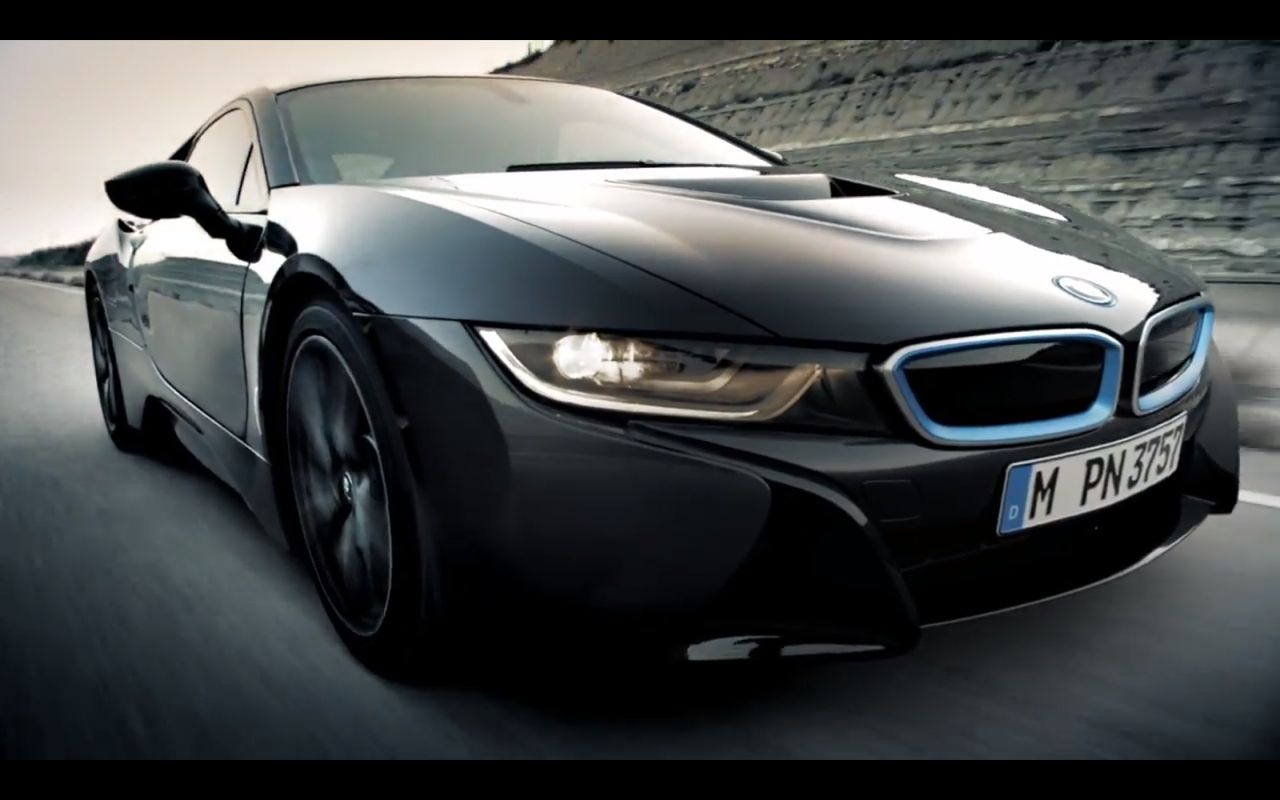 BMW i8のオフィシャルローンチビデオを公開