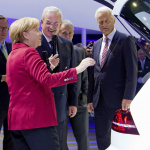 「VW｢e-Golf｣、独首相を招いてEV版を発表!【フランクフルトモーターショー】」の14枚目の画像ギャラリーへのリンク