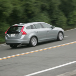 より安全にスタイリッシュになったボルボV60の気になる走りは？【ボルボV60 試乗記01】 - volvo_v60_02