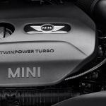 新型BMWミニには3気筒ターボと可変ダンパー搭載が判明！ - 2L_twinpowerturbo4cyl
