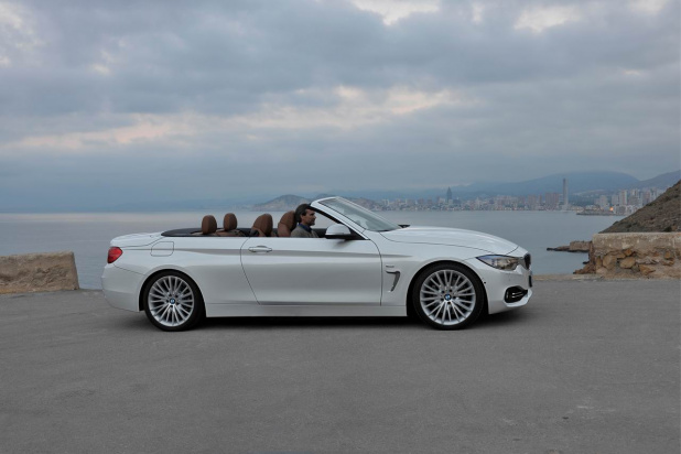 「BMW「4シリーズ・コンバーチブル」がフォトデビュー！」の20枚目の画像