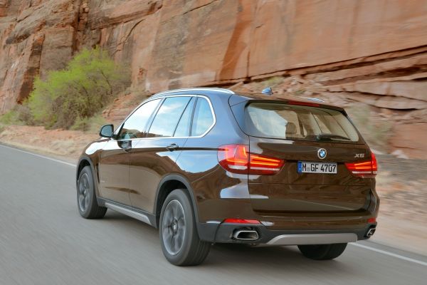 「新型BMW X5がフルモデルチェンジで発売開始」の2枚目の画像