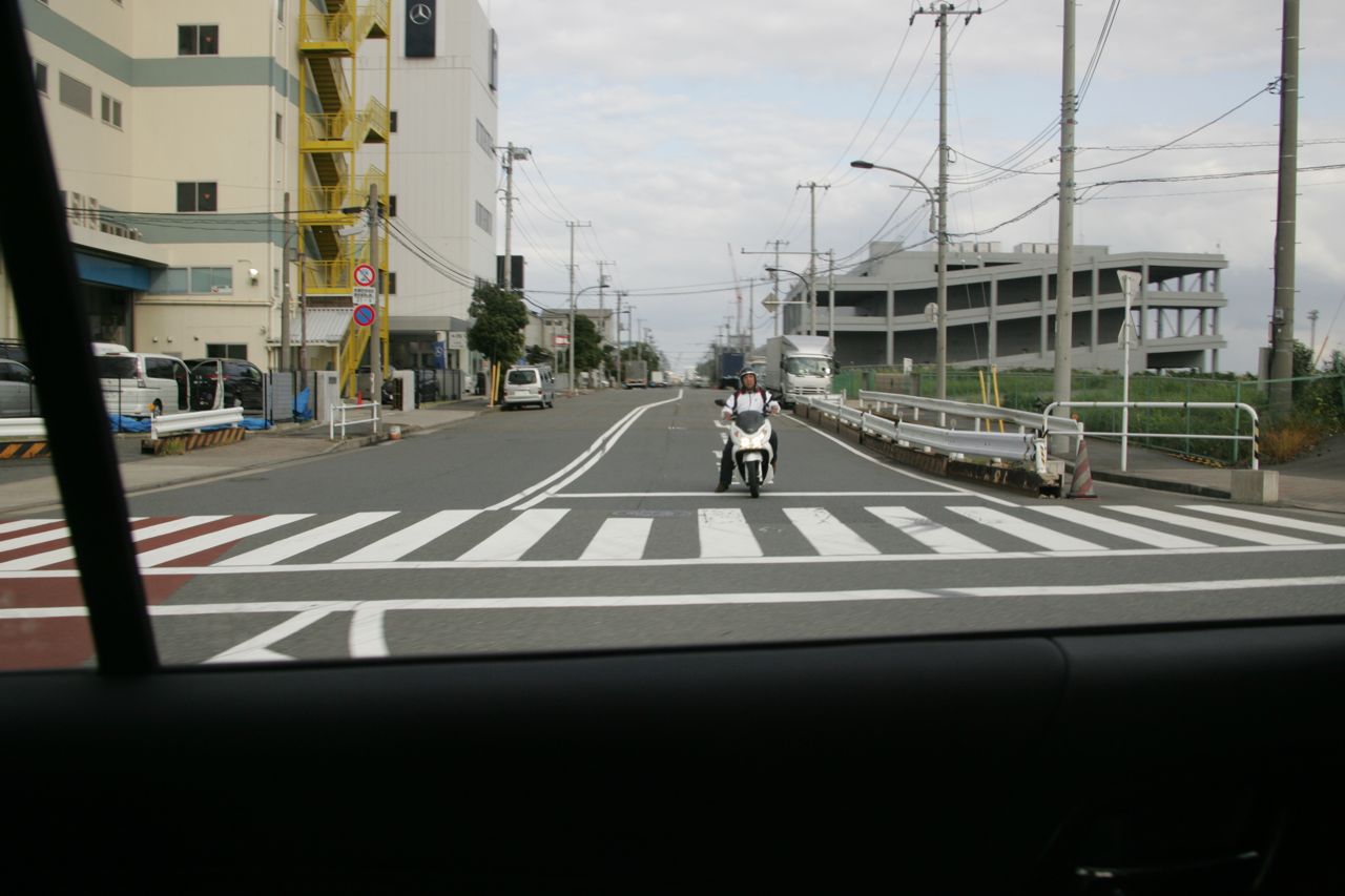 「日本は安全技術で世界をリードできるのか？ ITS世界会議東京2013で実験車に試乗」の20枚目の画像