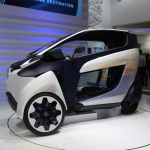 トヨタが自動運転を「ITS世界会議東京2013」で披露 - TOYOTA i-ROAD