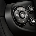 新型BMWミニのドライバーアシスト装備が判明 - new_MINI_driver_assist1402