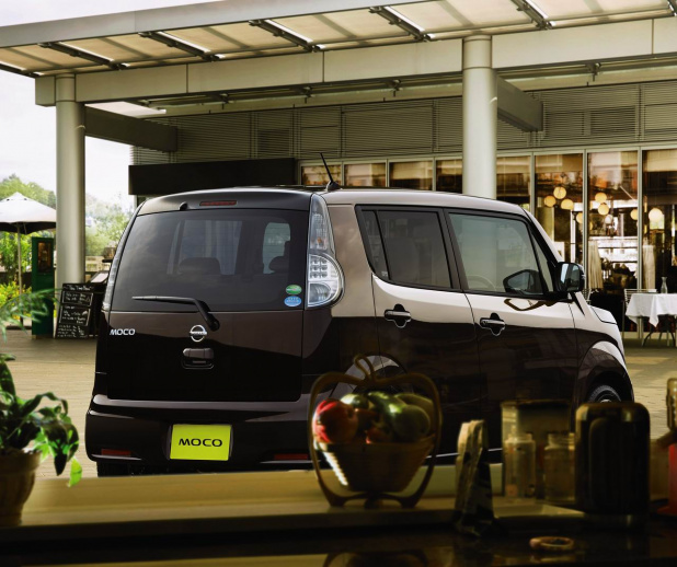 「日産の軽自動車「モコ」がマイナーチェンジでオトナ女子向けグレードを新設定」の2枚目の画像