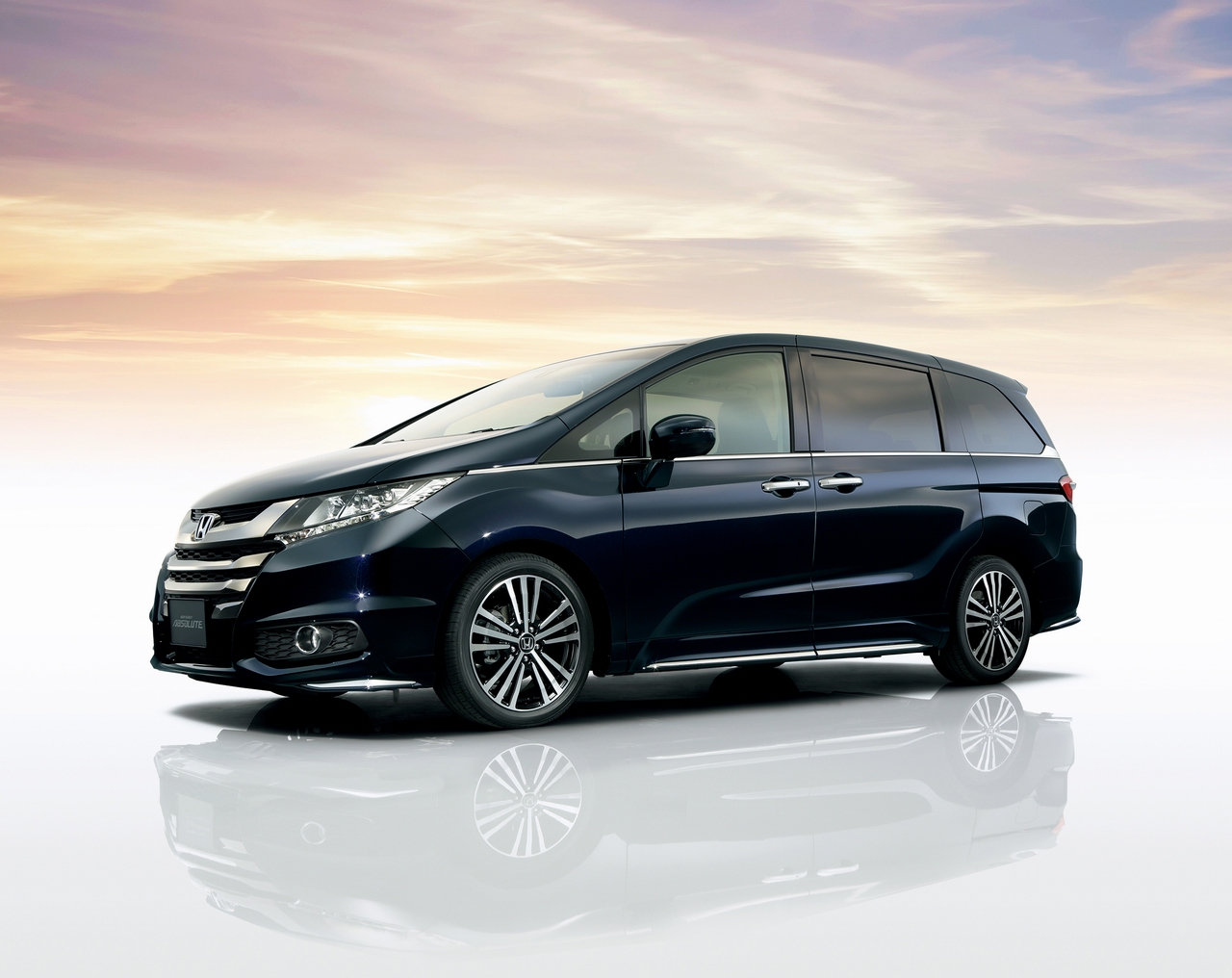 ホンダ新型オデッセイはスライドドアを採用し 価格249万円から Clicccar Com
