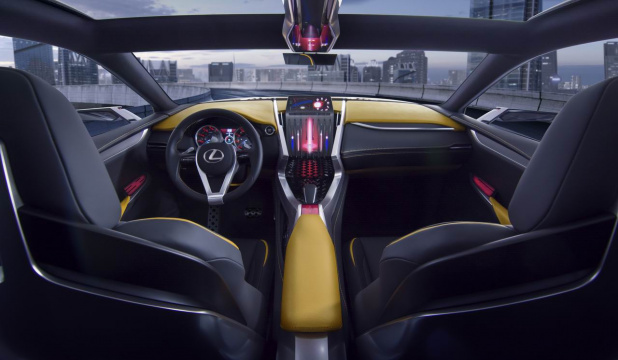 「レクサスはハイブリッドクーペと2.0リッターターボSUVを世界初公開【東京モーターショー2013】」の10枚目の画像