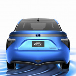 ホンダが2015年に発売予定の燃料電池コンセプトを初公開【ロスアンゼルスオートショー2013】 - 2013TMS_toyotafcv_003