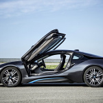 「BMW i8画像ギャラリー ─ 1.5LのHVで2000万円級の新世代スーパーカー」の8枚目の画像ギャラリーへのリンク