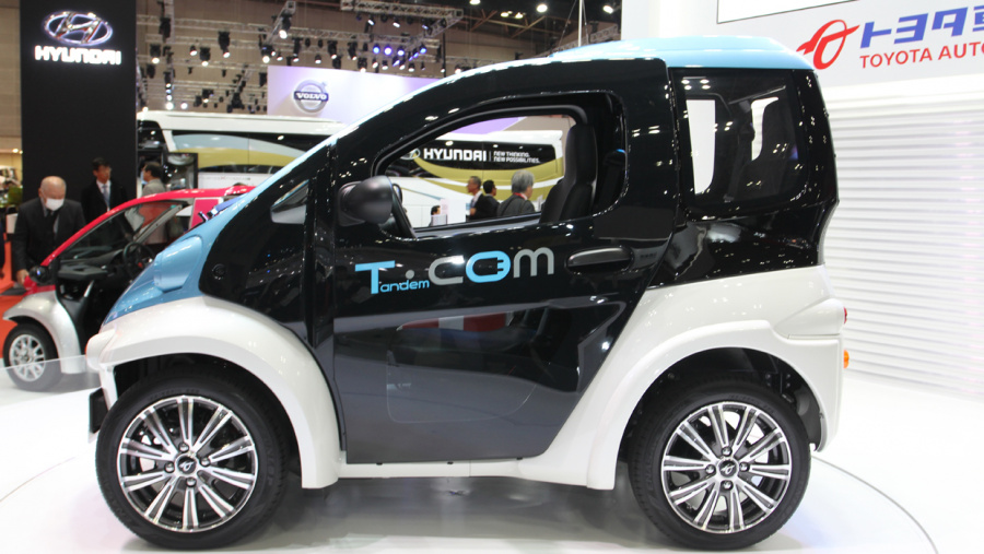ぼっち嫌いにオススメの2人乗りのトヨタ車体 コムス 発表 東京モーターショー13 Clicccar Com