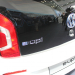 「VW本気のエコ！リッター100km超のXL1とEVのe-UP!【東京モーターショー2013】」の2枚目の画像ギャラリーへのリンク