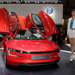 「VWが「リッター91km」の超低燃費な「twin up!」を世界初披露!【東京モーターショー2013】」の16枚目の画像ギャラリーへのリンク