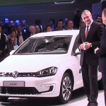「VWが「リッター91km」の超低燃費な「twin up!」を世界初披露!【東京モーターショー2013】」の16枚目の画像ギャラリーへのリンク
