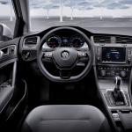 「VW「e-ゴルフ」画像ギャラリー ─ 東京モーターショー2013出展車が2014年発売」の6枚目の画像ギャラリーへのリンク