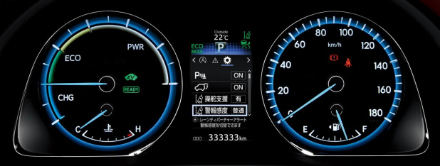 「トヨタ新型ハリアー発表、2.5リッター・ハイブリッドの燃費は21.8km/L」の18枚目の画像