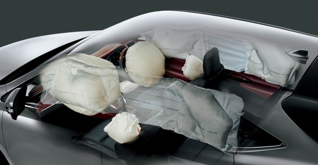 「トヨタ新型ハリアー発表、2.5リッター・ハイブリッドの燃費は21.8km/L」の21枚目の画像