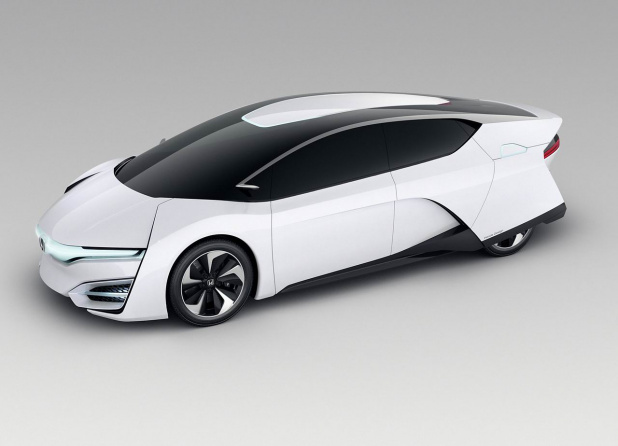 「[動画]ホンダ「FCEV CONCEPT」超未来的な燃料電池車は発電機にも【ロスアンゼルスオートショー2013】」の2枚目の画像