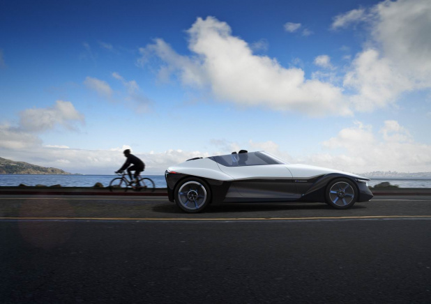 「三角EVコンセプト「日産ブレイドグライダー」を画像と動画で先行公開【東京モーターショー2013】」の10枚目の画像