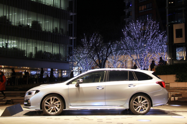 「レヴォーグが六本木ヒルズに登場! フォレスターの登坂体験も!!【SUBARU  Christmas RIDE】」の15枚目の画像