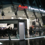 アウディR8が滝に打たれているのはなぜ？【動画】 - Audi Forum Tokyo_4