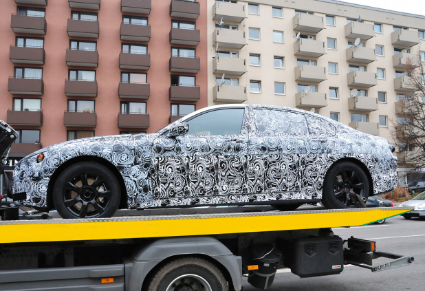 「新型BMW 5シリーズ・セダンを初生スクープ!!」の3枚目の画像