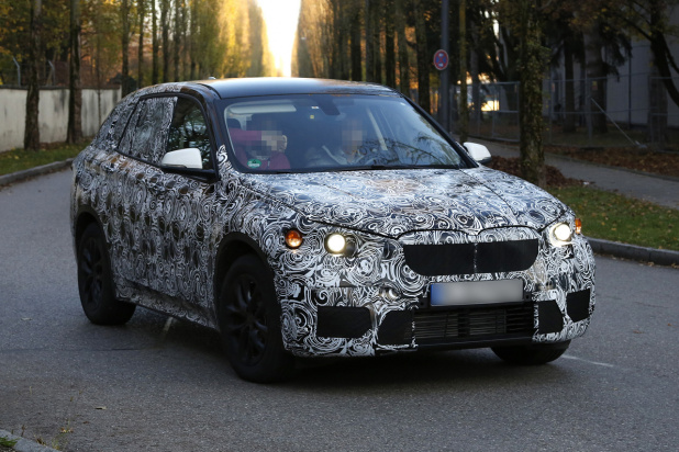 「BMW「FAST」が新型「X1」としてテスト中!」の2枚目の画像