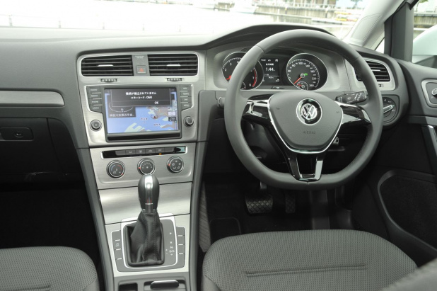 「VW新型ゴルフ ヴァリアント1月6日発売! 価格269万5000円〜、燃費21.0km/L」の3枚目の画像