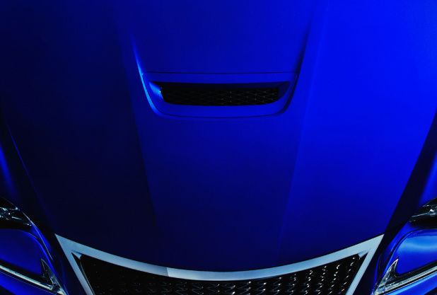 「レクサスの新しい「F」、エンジンフードを公開【デトロイトショー2014】」の3枚目の画像