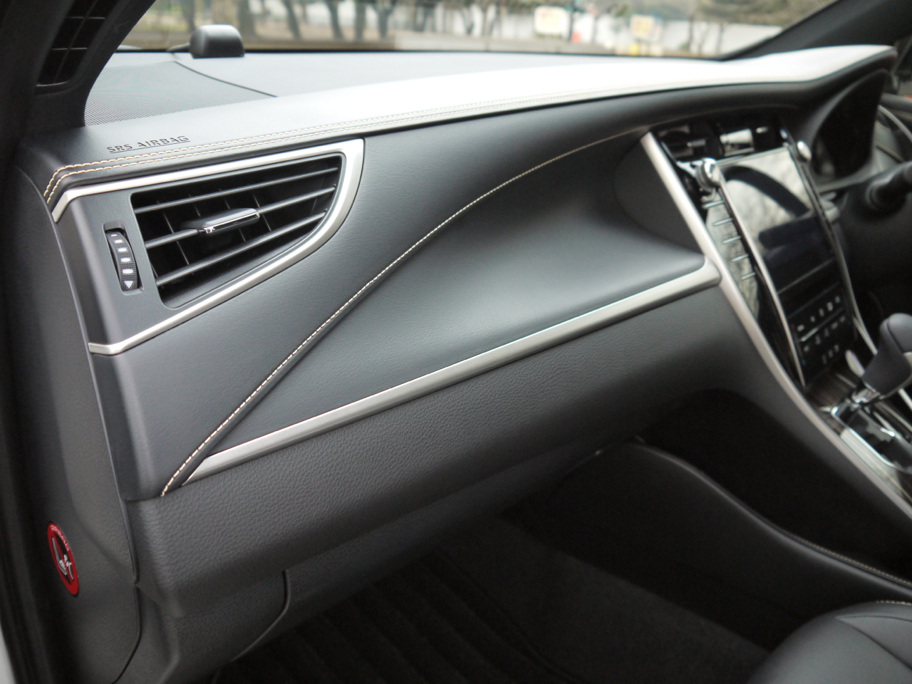 新型ハリアーの質感は本当にハイレベル ハリアー試乗記01 Clicccar Com