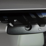 レクサスが採用した世界最小の画像センサーは車両の安全性を向上させます - 2013_Lexus_ES_300h_02