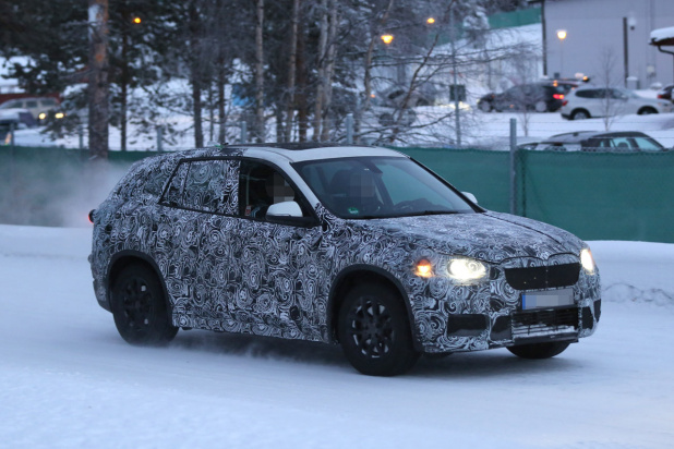 「新型BMW X1耐寒テストに初登場スクープ!」の3枚目の画像