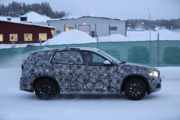 「新型BMW X1耐寒テストに初登場スクープ!」の5枚目の画像