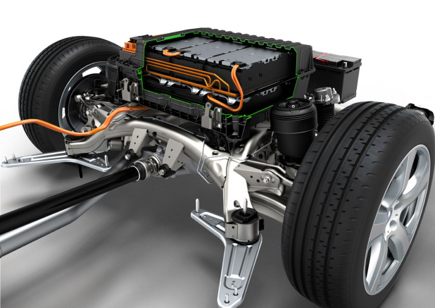 「BMW X5プラグインハイブリッド・プロトタイプを発表！CO2排出量は90g/km」の12枚目の画像