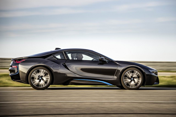 「BMW X5プラグインハイブリッド・プロトタイプを発表！CO2排出量は90g/km」の14枚目の画像