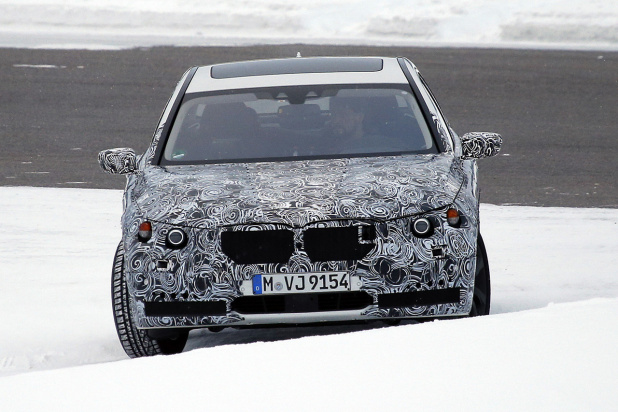 「BMW新型7シリーズは5シリーズより軽い!」の1枚目の画像