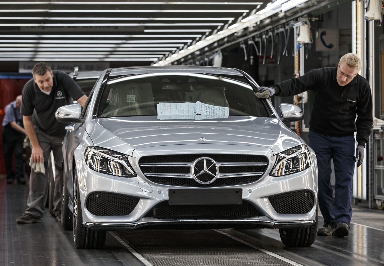 Mercedes-benz автомобилестроительные компании германии. германия автомобиль завод мерседес. Mercedes benz c class. мерседес-бенц amg germany. мюнхен мерседес центр.