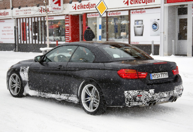 「新型BMW M4カブリオレをフルヌード・スクープ!」の5枚目の画像