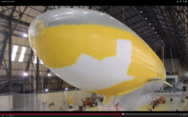 「巨大な飛行船ができるまでのすべて【動画】」の2枚目の画像