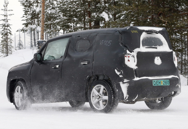 「ジープのサブコンパクトSUV「ジープスター」最新ショット!」の8枚目の画像