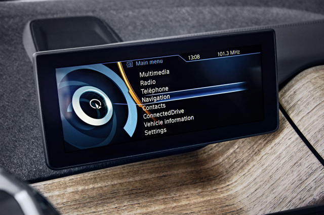 「BMW i3のフル加速には新たな感動【試乗その2/動画】」の18枚目の画像