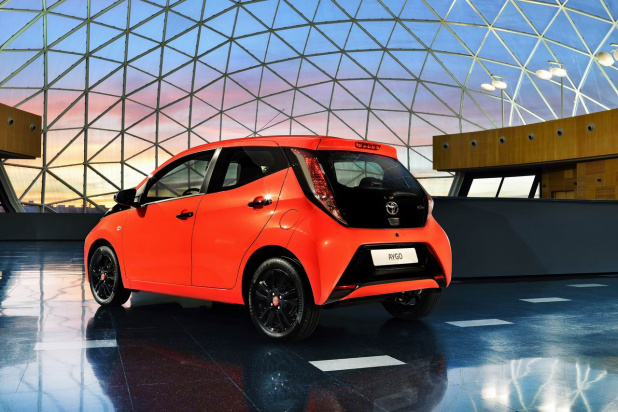 toyota_aygo2014005