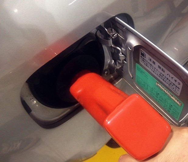 「意外と知らない!? ガソリン価格は消費税+3%と環境税+0.25円でさらに複雑さもアップ!」の2枚目の画像