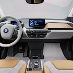 「BMW「i3」は航続300kmで実質価格471万円!」の2枚目の画像ギャラリーへのリンク