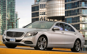 Mercedes_Benz_S_class