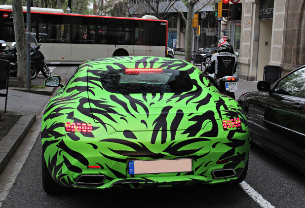 「「ベンツ AMG GT、アフリカへ行く！」」の7枚目の画像