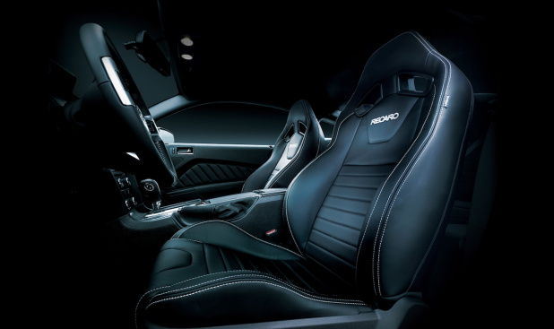 「70台限定の「フォード・マスタング V8 GT Performance Package」を発売」の3枚目の画像