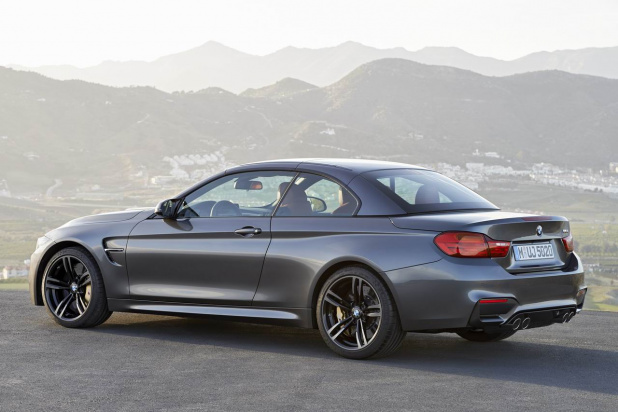 「BMW「M4 コンバーチブル」画像ギャラリー ― 3分割メタルトップで3.0リッターターボ」の3枚目の画像