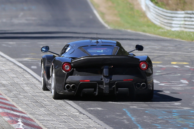 「フェラーリ「599FXX」の後継車「ラ・フェラーリXX」をキャッチ」の13枚目の画像